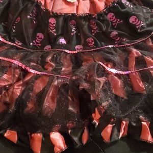 NWOT Halloween skirt
